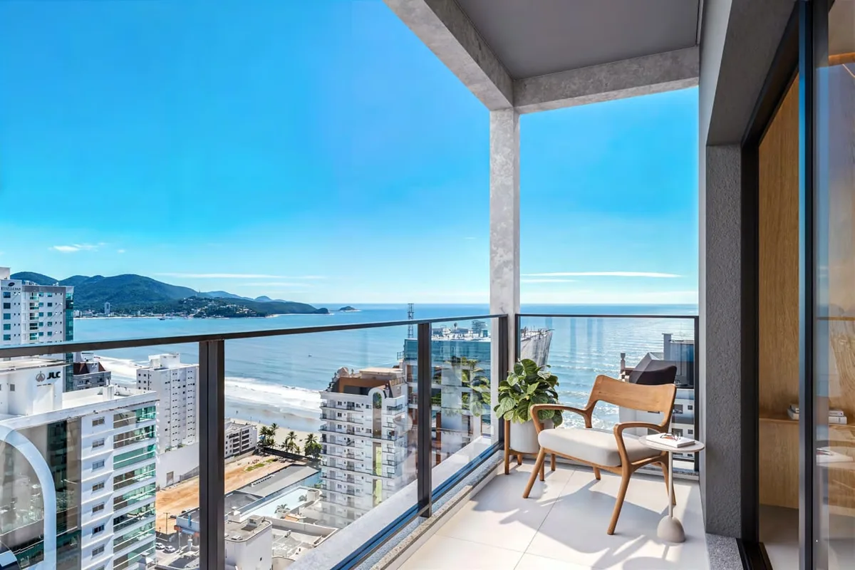 Sacada da suíte master com vista para o mar, Edifício Clarté